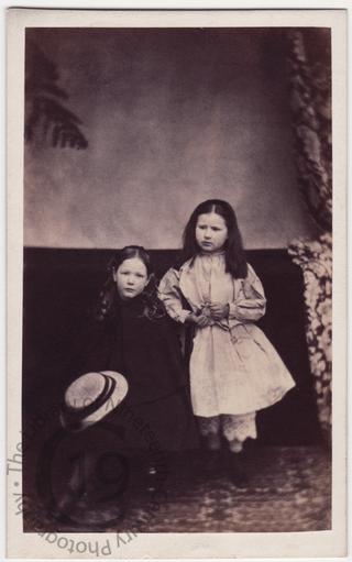 Ethel and Alice Ricardo