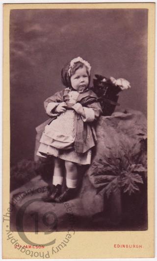 Girl with bucolic costume