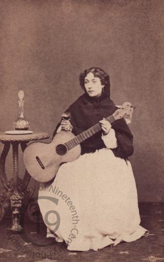 Lydia Foote with guitar