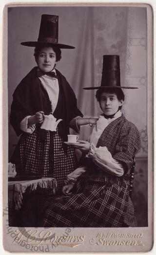 Welsh girls taking tea