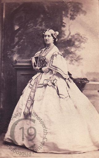 Lady Cosmo Russell