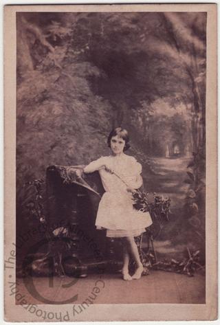 Daughter of Hon Mrs Charles Lindsay 